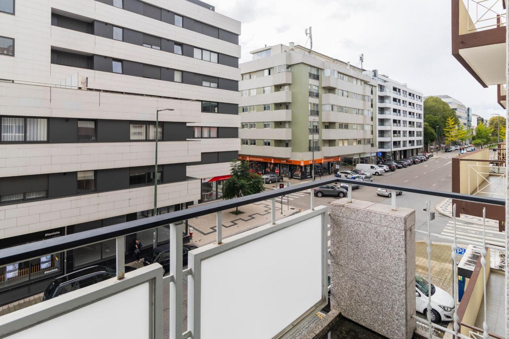 Lovelystay - Boavista Cozy Apartment Porto Exterior foto