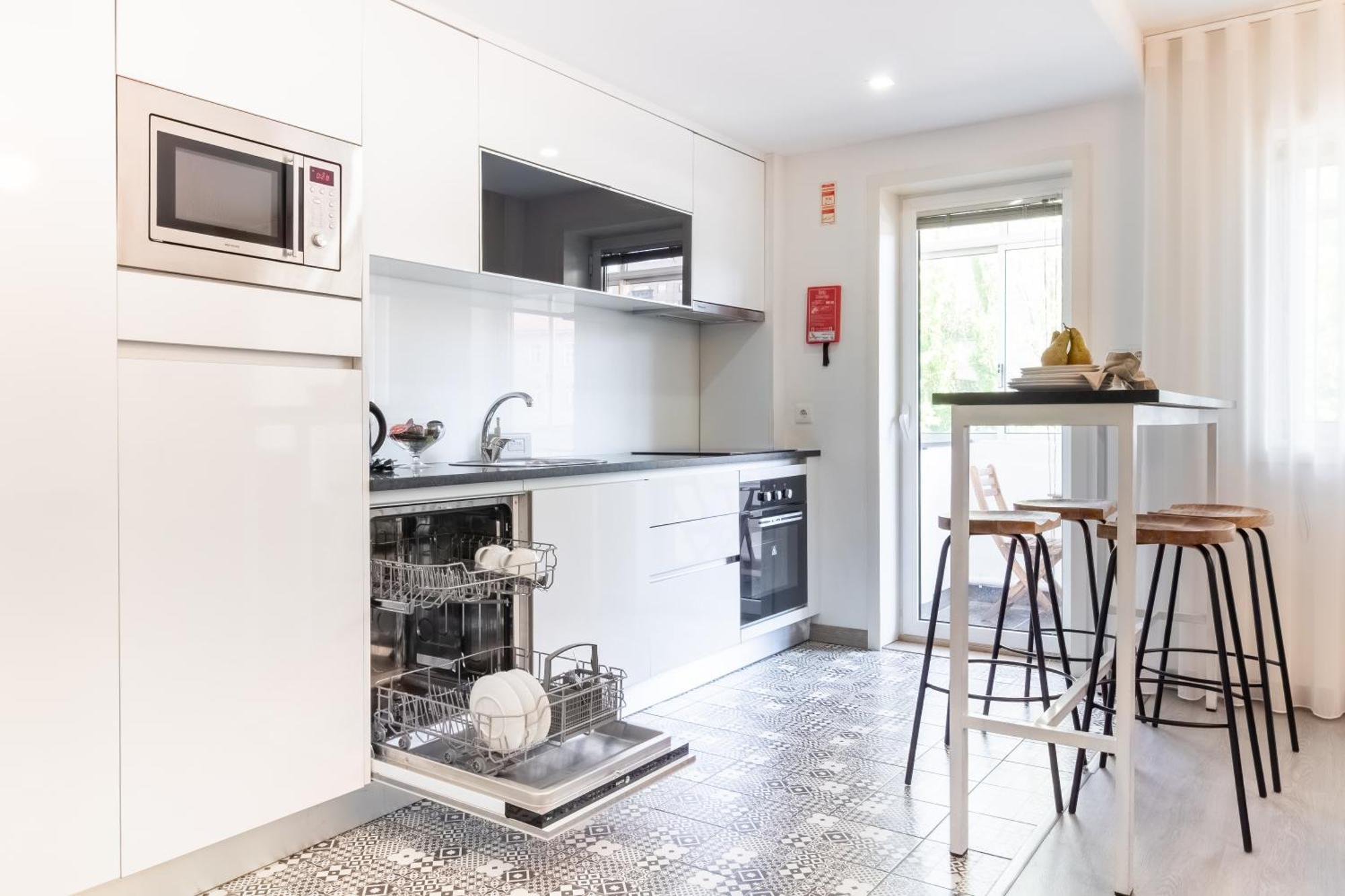 Lovelystay - Boavista Cozy Apartment Porto Exterior foto